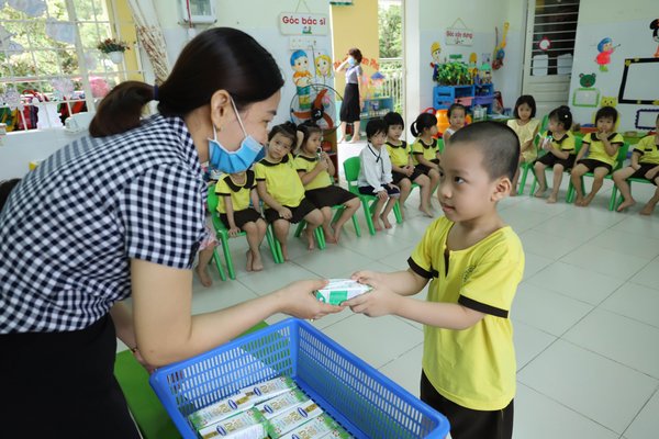 越南“学生奶计划”